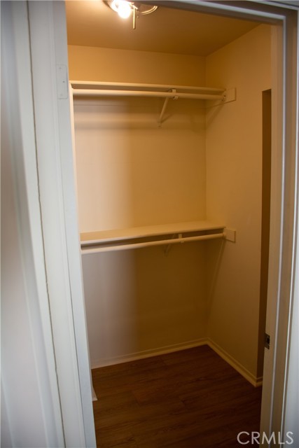 Detail Gallery Image 14 of 24 For 1913 N Waukena Way, Hanford,  CA 93230 - 3 Beds | 2 Baths