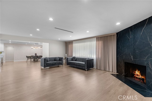 16810 Adlon Road, Encino CA: https://media.crmls.org/medias/c6a24f6e-decf-4745-bbff-fdc8a372c696.jpg