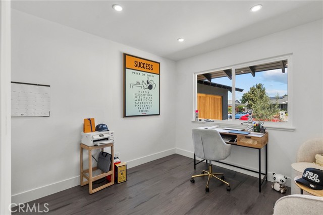 Detail Gallery Image 11 of 17 For 2282 Brentwood St, Simi Valley,  CA 93063 - 3 Beds | 2 Baths