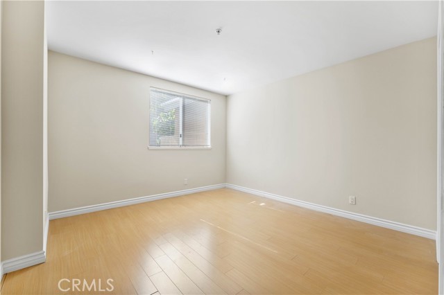 Detail Gallery Image 11 of 23 For 451 S Oakland Ave #4,  Pasadena,  CA 91101 - 2 Beds | 2/1 Baths