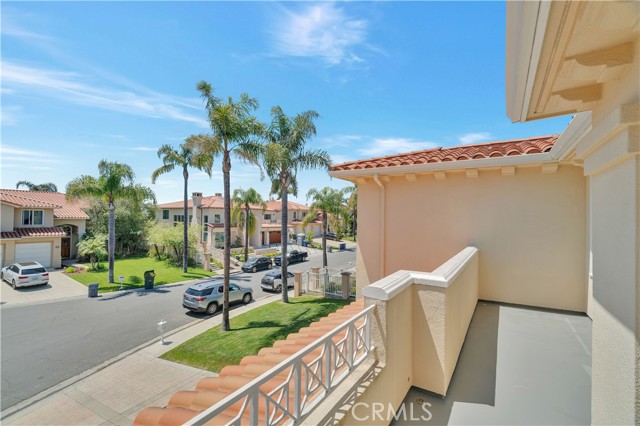48 Via Porto Grande, Rancho Palos Verdes CA: https://media.crmls.org/medias/c6a40c2d-f210-40bc-ad98-363b9381031d.jpg
