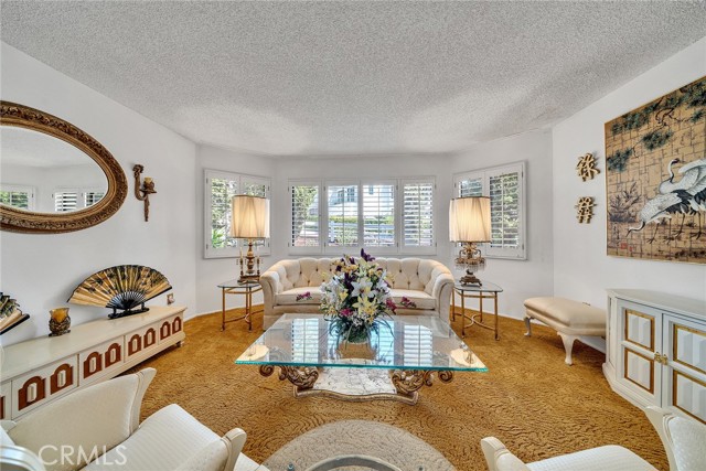 2591 Braided Mane Drive, Diamond Bar CA: https://media.crmls.org/medias/c6a4754d-4130-435d-a2f0-a9732993dd5f.jpg