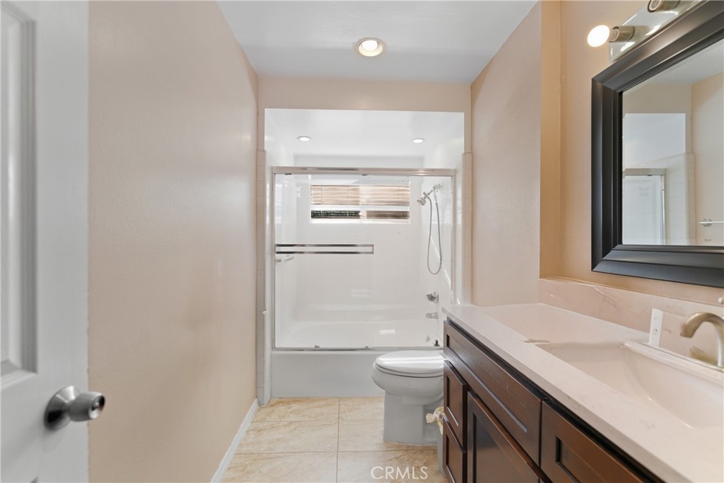 MLS #DW25270630 image #25