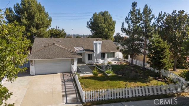 Detail Gallery Image 1 of 45 For 1414 N 6th Ave, Upland,  CA 91786 - 3 Beds | 2 Baths