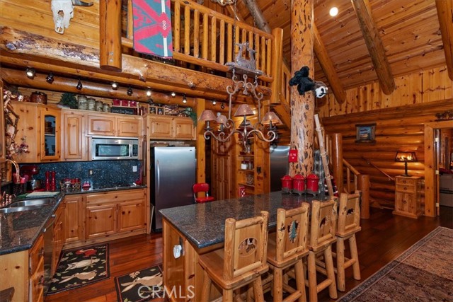 Detail Gallery Image 9 of 48 For 28730 Potomac, Lake Arrowhead,  CA 92352 - 3 Beds | 3 Baths