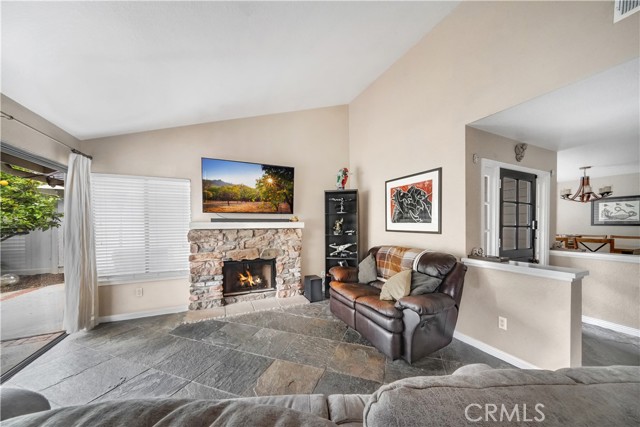 Detail Gallery Image 25 of 30 For 19 Oxbow Creek Ln, Laguna Hills,  CA 92653 - 3 Beds | 2/1 Baths