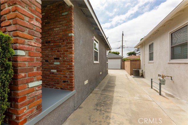 Detail Gallery Image 31 of 49 For 4533 Ladoga Ave., Lakewood,  CA 907013 - 3 Beds | 1 Baths