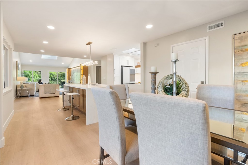 MLS #OC25257013 image #16