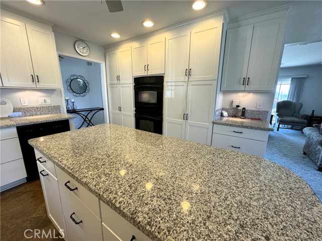 Detail Gallery Image 21 of 49 For 7765 Lakeside Dr, Jurupa Valley,  CA 92509 - 4 Beds | 2/1 Baths