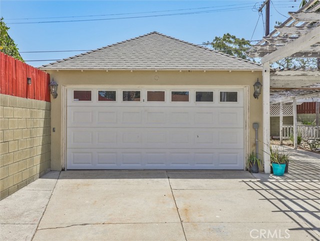 Detail Gallery Image 26 of 26 For 3826 S Burnside, Baldwin Hills,  CA 90008 - 3 Beds | 1 Baths