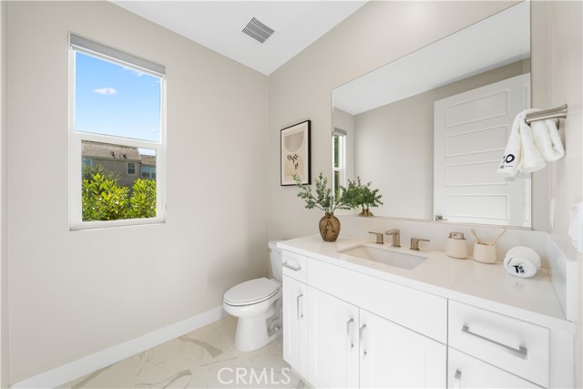 Detail Gallery Image 25 of 59 For 105 Chorus, Irvine,  CA 92618 - 4 Beds | 3/2 Baths