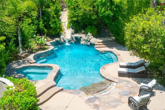 Detail Gallery Image 6 of 43 For 26743 Mont Calabasas Dr, Calabasas,  CA 91302 - 5 Beds | 6 Baths