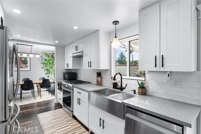 Detail Gallery Image 17 of 59 For 1421 Woodcrest Ave, Brea,  CA 92821 - 4 Beds | 2/1 Baths