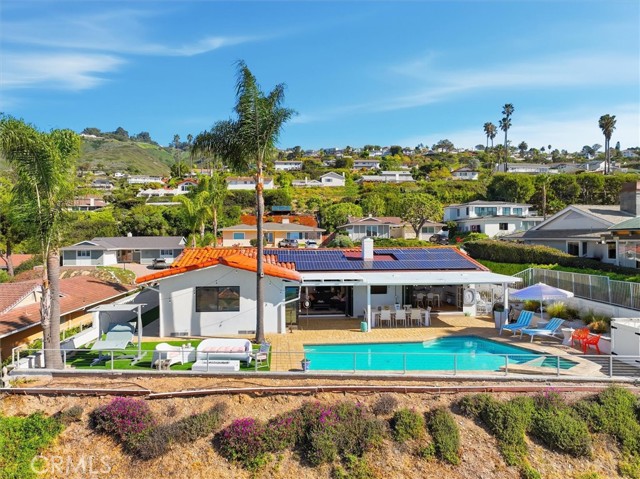 Detail Gallery Image 3 of 54 For 32333 Phantom Dr, Rancho Palos Verdes,  CA 90275 - 3 Beds | 2/1 Baths