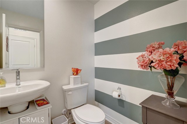Detail Gallery Image 30 of 32 For 2434 Villena Way, Placentia,  CA 92870 - 3 Beds | 2/1 Baths