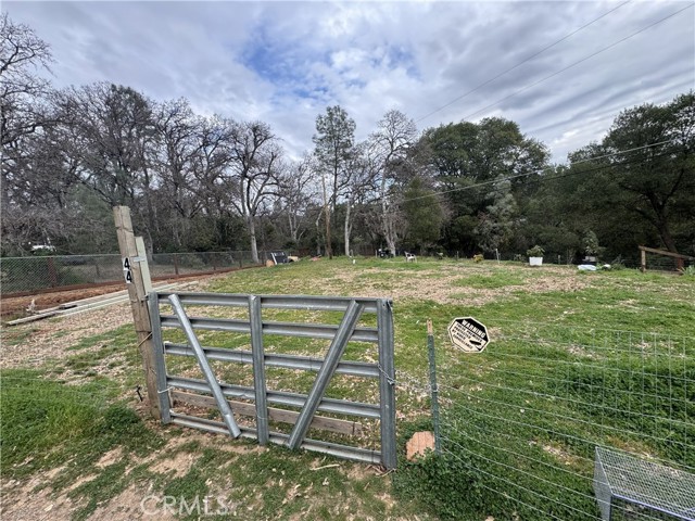 Detail Gallery Image 3 of 5 For 5344 Spruce, Clearlake,  CA 95422 - – Beds | – Baths