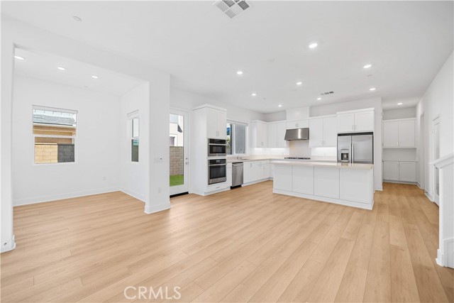 Detail Gallery Image 17 of 62 For 289 Shoveler, Irvine,  CA 92618 - 4 Beds | 2/1 Baths