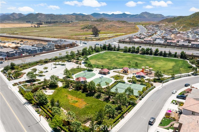 Detail Gallery Image 28 of 40 For 29428 Eagle Peak Ct, Winchester,  CA 92596 - 3 Beds | 2/1 Baths