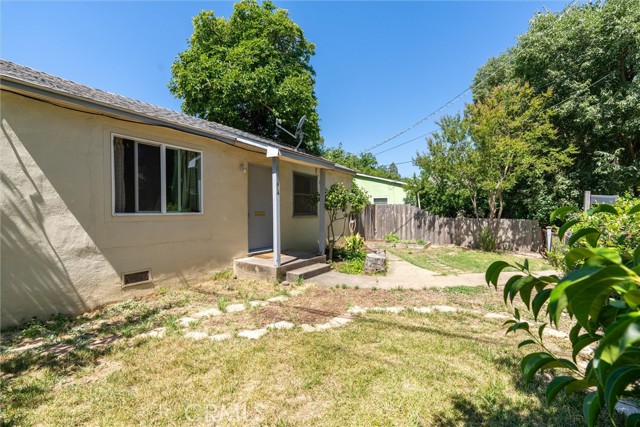 Detail Gallery Image 33 of 34 For 1814 Laurel St, Chico,  CA 95928 - 3 Beds | 2 Baths