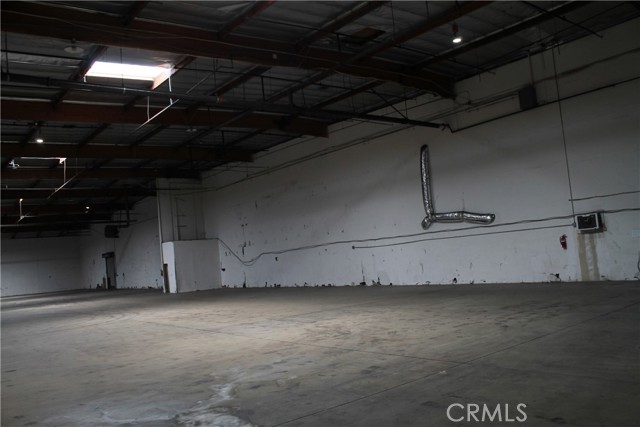 Image 14 of 62 For 18737 Reyes Avenue
