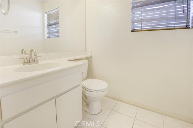 Detail Gallery Image 6 of 41 For 1337 Memphis Ct, Pomona,  CA 91768 - 4 Beds | 2/1 Baths