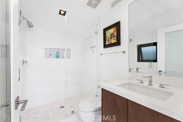 Detail Gallery Image 44 of 60 For 605 Marigold Ave, Corona Del Mar,  CA 92625 - 4 Beds | 5 Baths