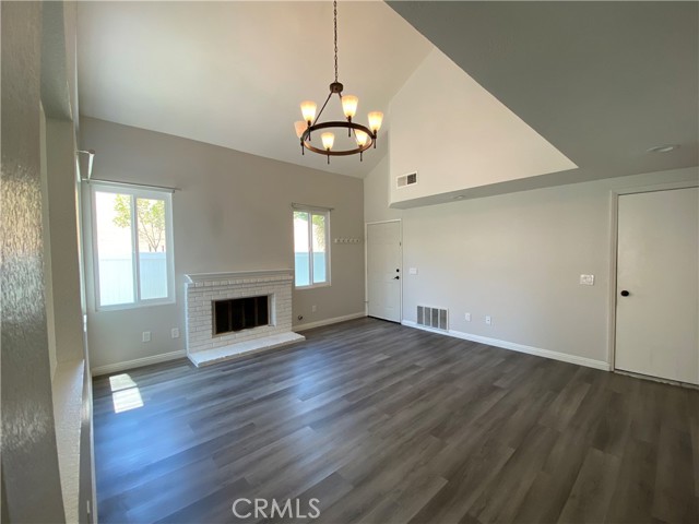 2705 Fairlane Place, Chino Hills CA: https://media.crmls.org/medias/c6afc86a-7e7c-4ce4-978a-bef22eacc867.jpg