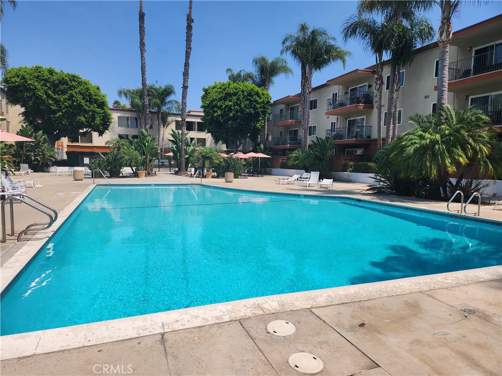 C6b13695 03c4 46b9 A1b2 2ef251ac4724