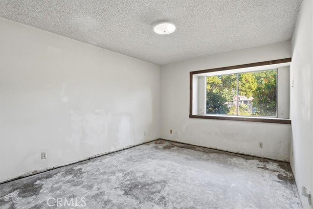 Detail Gallery Image 19 of 45 For 11357 Orcas Ave, Lakeview Terrace,  CA 91342 - 3 Beds | 3 Baths