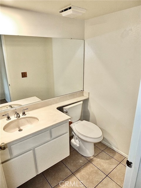 Detail Gallery Image 20 of 49 For 8472 Kington Way #7,  Cypress,  CA 90630 - 2 Beds | 2/1 Baths