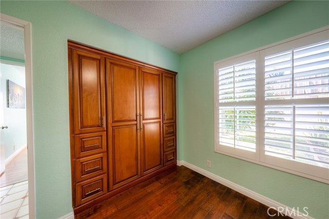 Detail Gallery Image 10 of 21 For 535 E Lincoln St, Carson,  CA 90745 - 4 Beds | 2 Baths