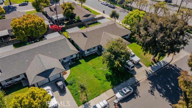 1934 Bobolink Way, Pomona CA: https://media.crmls.org/medias/c6b1a2e5-3bb0-4cdc-90dd-baf8220f4d84.jpg