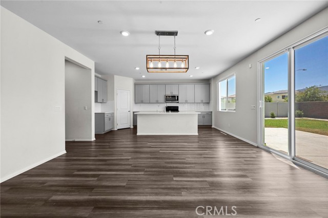 Detail Gallery Image 20 of 63 For 29145 Dune Primrose, Lake Elsinore,  CA 92530 - 4 Beds | 3 Baths