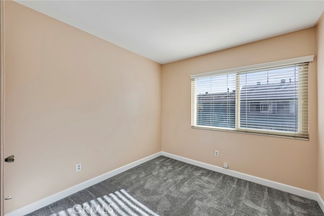 Detail Gallery Image 20 of 27 For 5448 E Candlewood Cir #17,  Anaheim,  CA 92807 - 3 Beds | 1/1 Baths