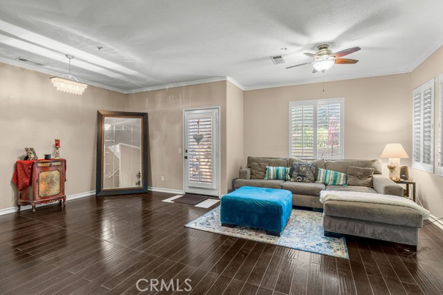 Detail Gallery Image 7 of 38 For 1360 Ashton Park Ln, Thousand Oaks,  CA 91320 - 3 Beds | 2/1 Baths