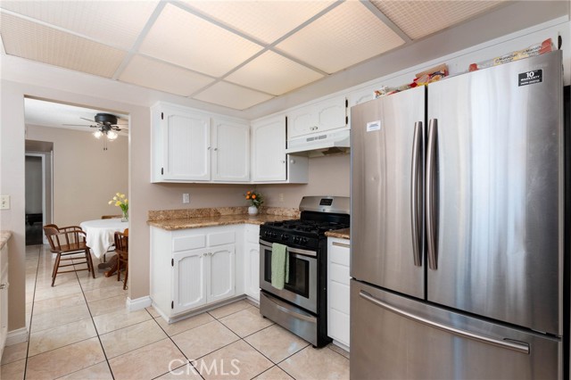Detail Gallery Image 10 of 22 For 201 Knights Ln, Santa Maria,  CA 93454 - 3 Beds | 2 Baths