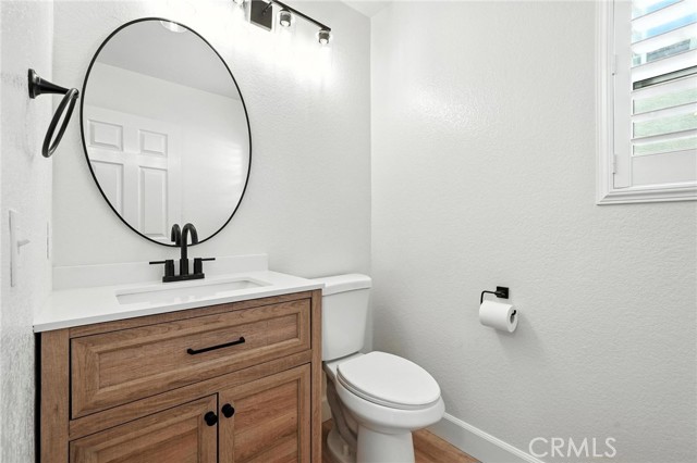 251 Royal Glen Drive, Fallbrook CA: https://media.crmls.org/medias/c6b47468-9088-43ef-9a9f-8eedb6f6d961.jpg