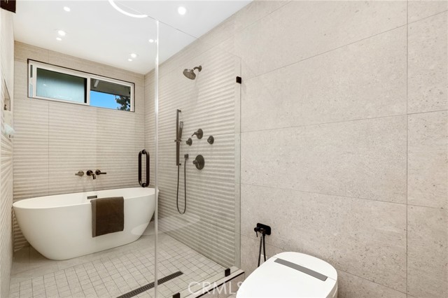 17822 Aberdeen Lane, Villa Park CA: https://media.crmls.org/medias/c6b4e810-95b3-4523-a1e8-71ab6721c6a9.jpg