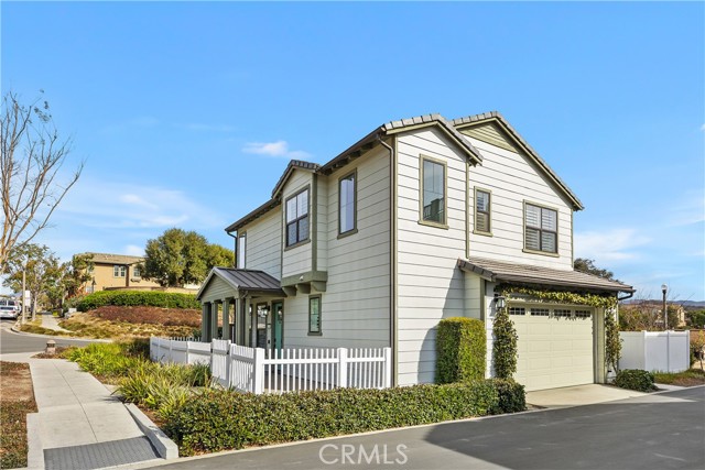 Detail Gallery Image 2 of 47 For 2 Marisol St, Rancho Mission Viejo,  CA 92694 - 3 Beds | 2/1 Baths