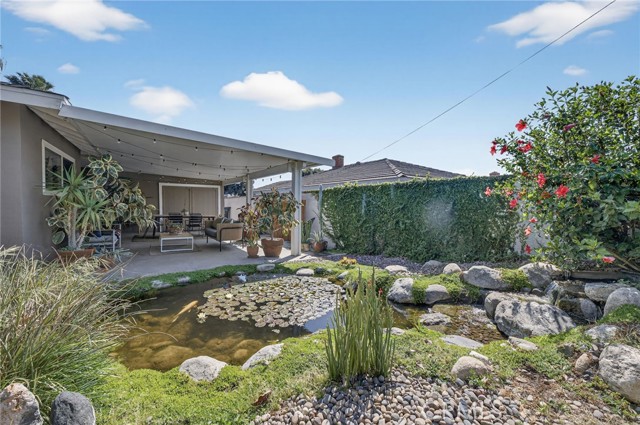 1463 Clock Ave, Redlands CA: https://media.crmls.org/medias/c6b5cc41-40e9-42fd-afa5-d52e2336487e.jpg