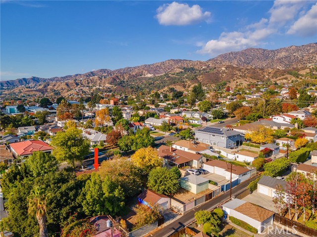 Detail Gallery Image 22 of 26 For 702 E Fairmount Rd, Burbank,  CA 91501 - 2 Beds | 1 Baths