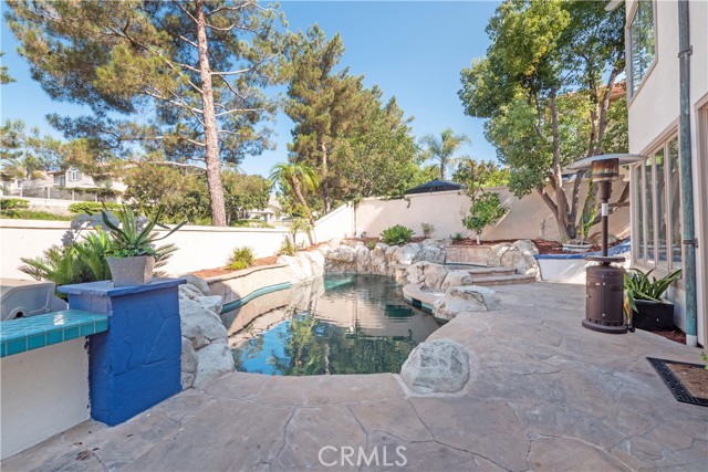 5 Encinal, Lake Forest CA: https://media.crmls.org/medias/c6b64c29-1cfe-4c44-93ba-4529d7308038.jpg