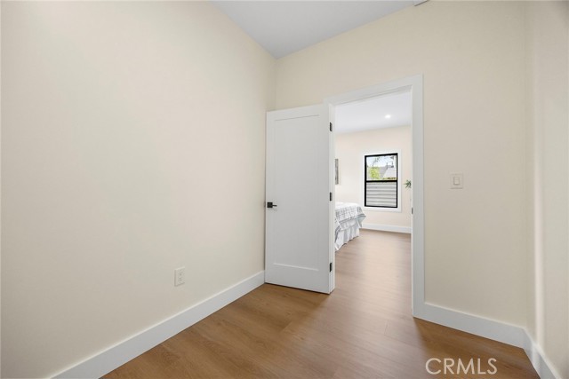Image 20 of 27 For 5702 Huntdale Street