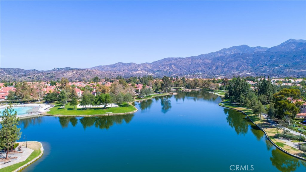 MLS #OC25258182 image #36