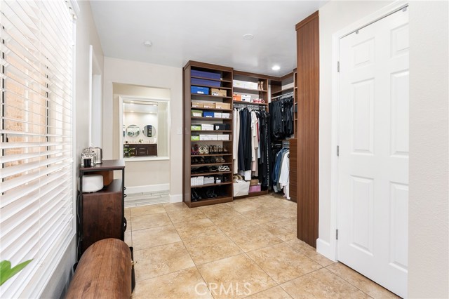 Detail Gallery Image 16 of 22 For 6609 Birchton Ave, West Hills,  CA 91307 - 4 Beds | 2 Baths