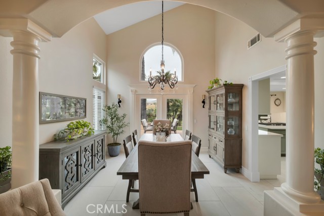 950 Firestone Circle, Simi Valley CA: https://media.crmls.org/medias/c6b8fea7-ff3d-4264-8c47-d04f92fc606e.jpg
