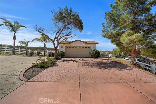 Detail Gallery Image 17 of 53 For 39565 Spanish Oaks Dr, Temecula,  CA 92592 - 4 Beds | 2/1 Baths