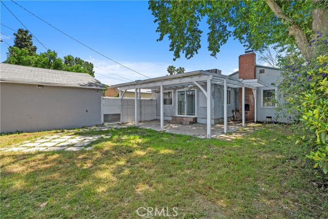 Detail Gallery Image 8 of 40 For 17937 Lull St, Reseda,  CA 91335 - 3 Beds | 1/1 Baths