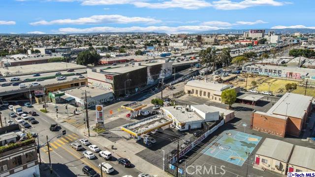 1541 S Central Avenue, Los Angeles, California 90021, ,Commercial Sale,For Sale,1541 S Central Avenue,CRGD24197635