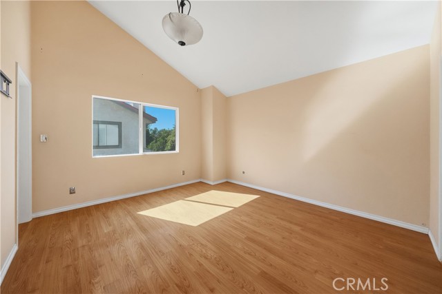 6101 Fulton Avenue, 9 photo 18